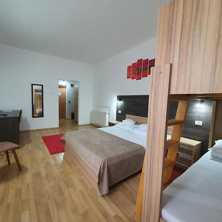 Hotel Mures Topliţa Εξωτερικό φωτογραφία