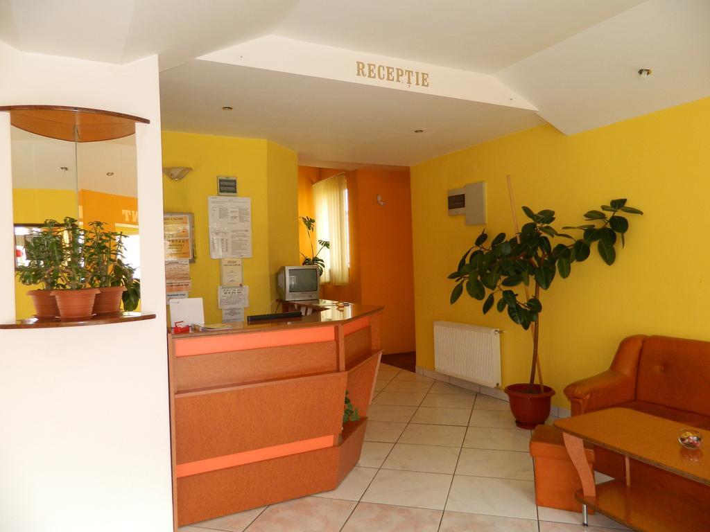 Hotel Mures Topliţa Εξωτερικό φωτογραφία