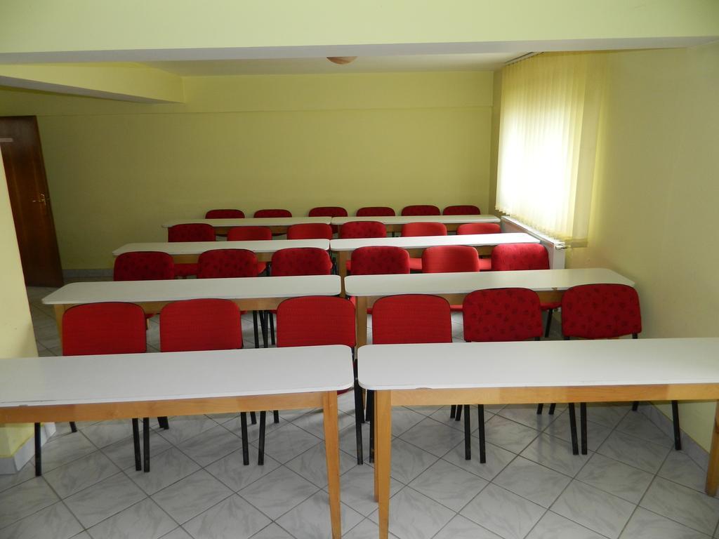 Hotel Mures Topliţa Εξωτερικό φωτογραφία