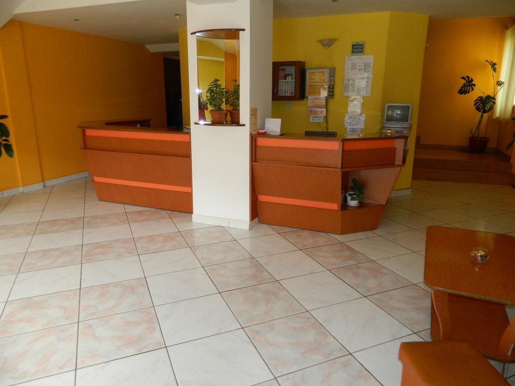 Hotel Mures Topliţa Εξωτερικό φωτογραφία