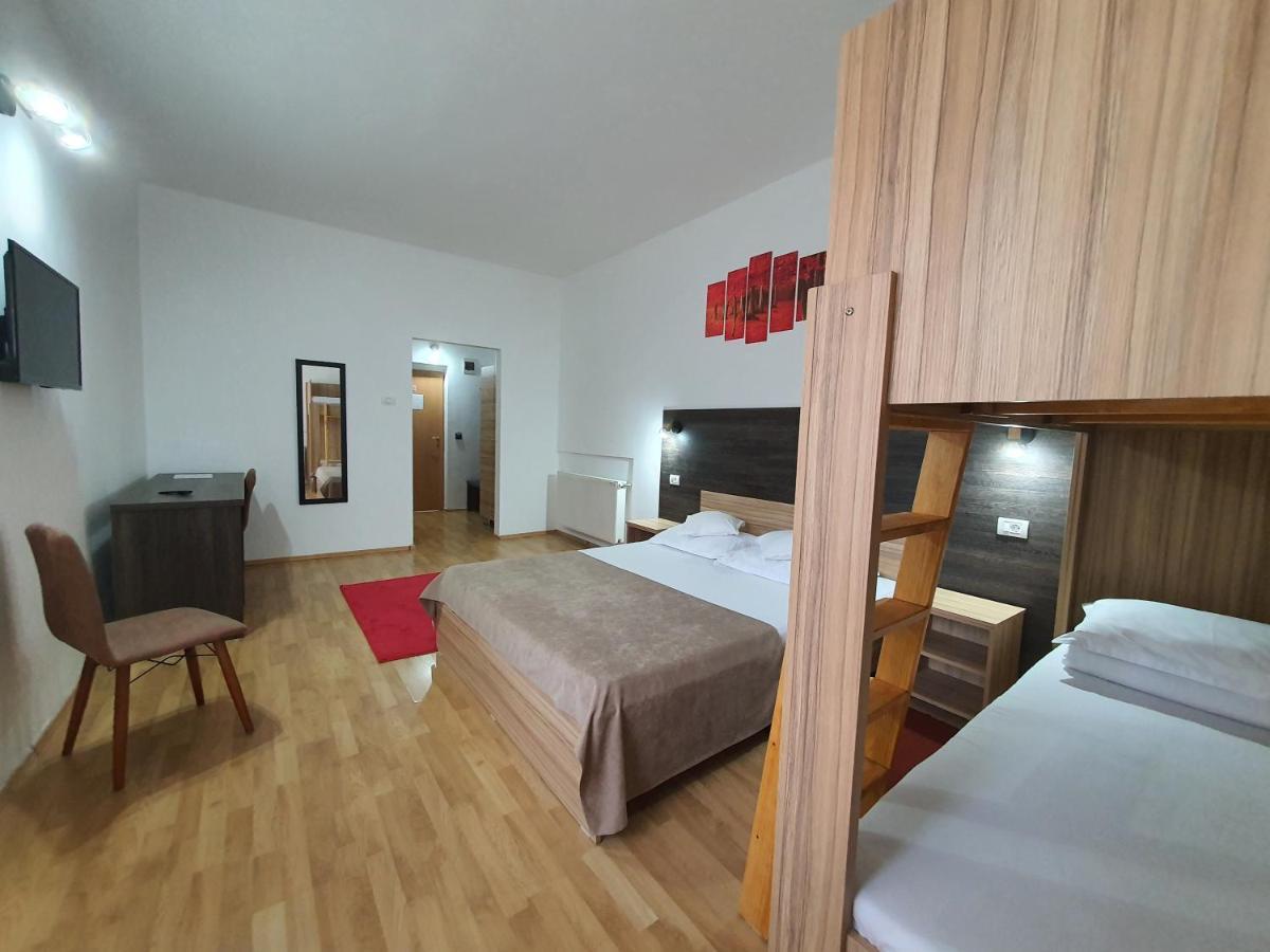 Hotel Mures Topliţa Εξωτερικό φωτογραφία