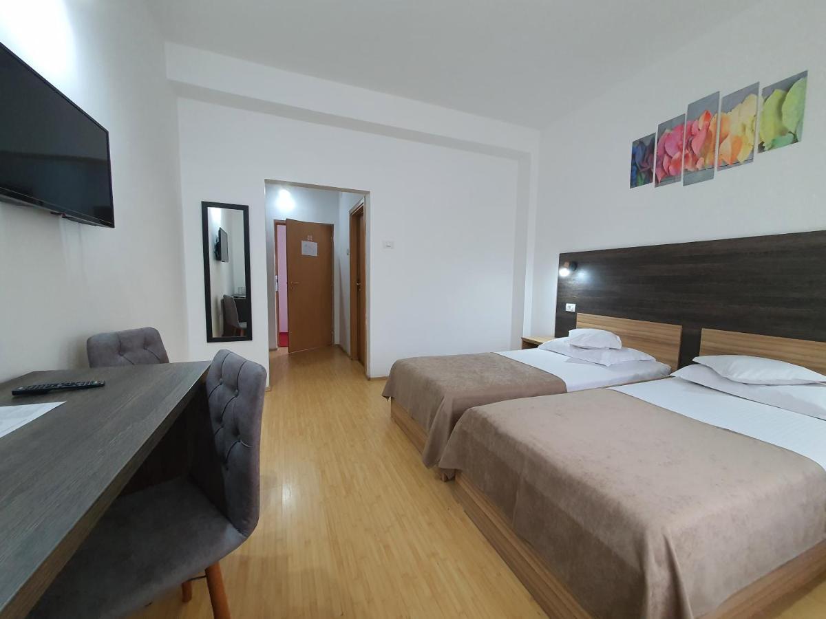 Hotel Mures Topliţa Εξωτερικό φωτογραφία